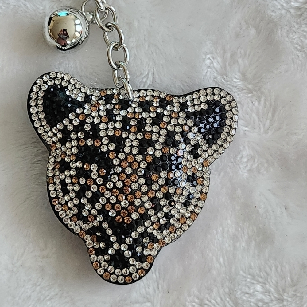 Leopard Rhinestone Silver And Tan Keychain with Tassel Bag Charm - Picture 2 of 3